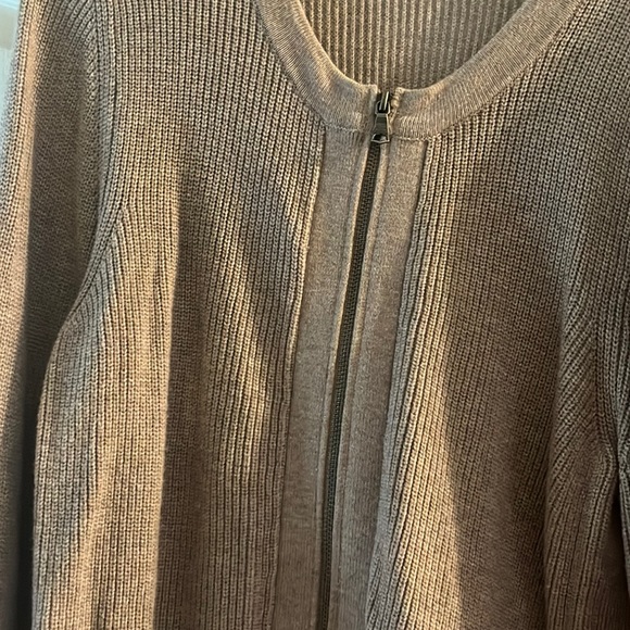 Banana Republic sweater jacket for fall - NWOT!! - Picture 4 of 5